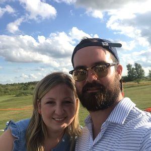 Meet your Posher, Caitlin